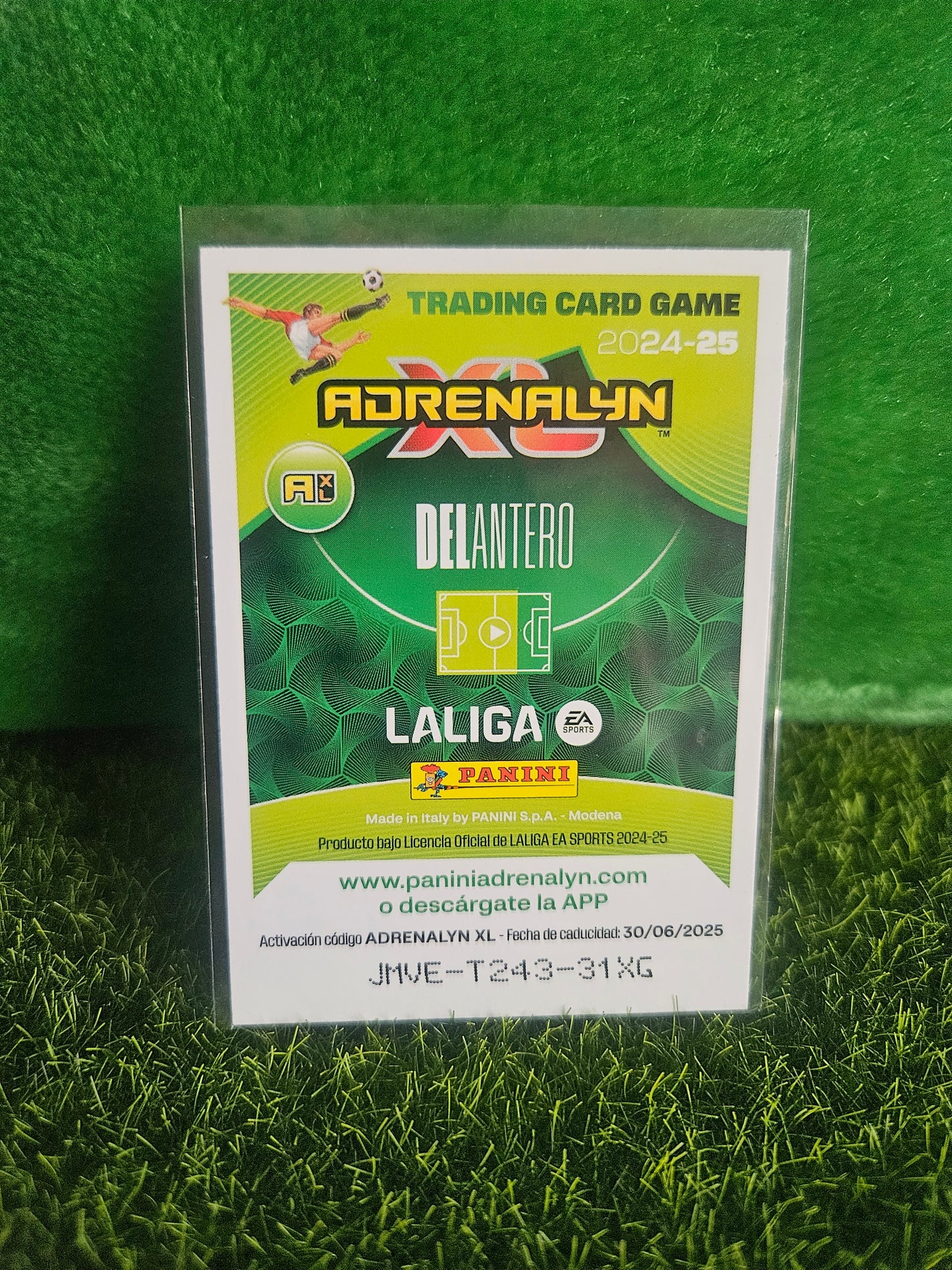 Borja Iglesias /200 - Autógrafo original - Adrenalyn XL 24/25