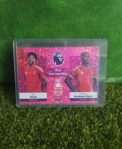Ola Aina y Callum Hudson-Odoi /399 - Topps Premier League 2026