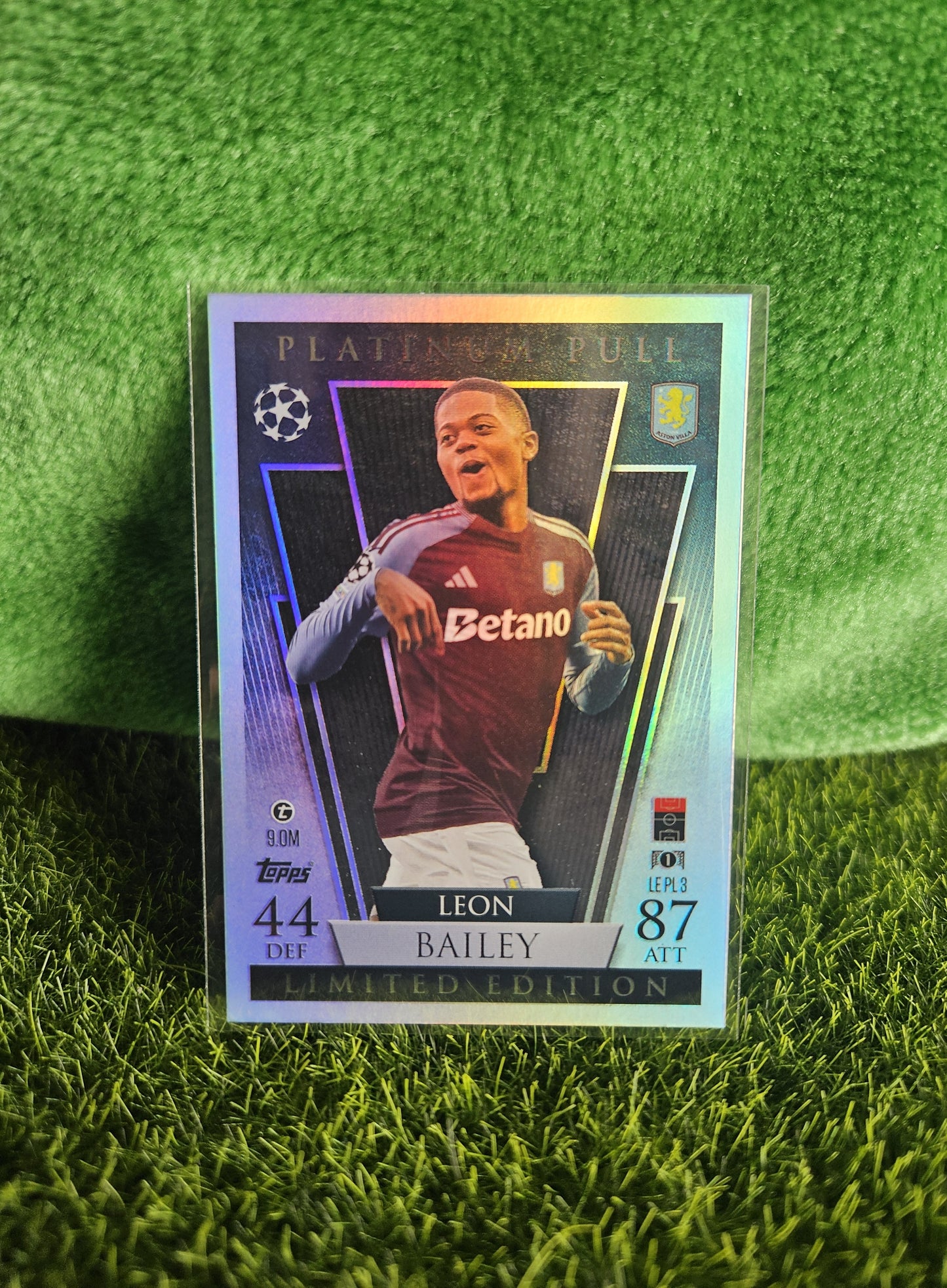 Leon Bailey - Platinum Pull - Match Attax 24/25