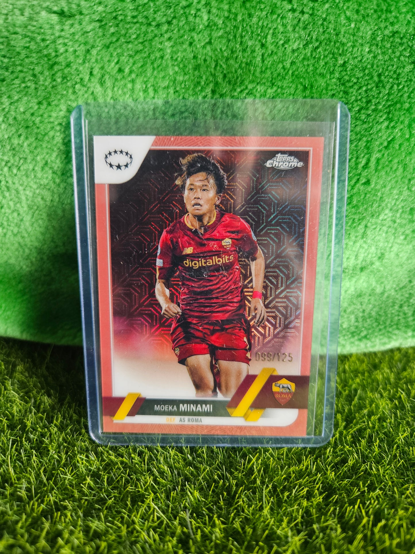 Moeka Minami /125 - Topps Chrome 2023