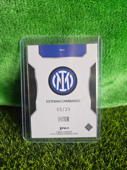 Esteban Cambiasso /29 - Daka Inter 2025