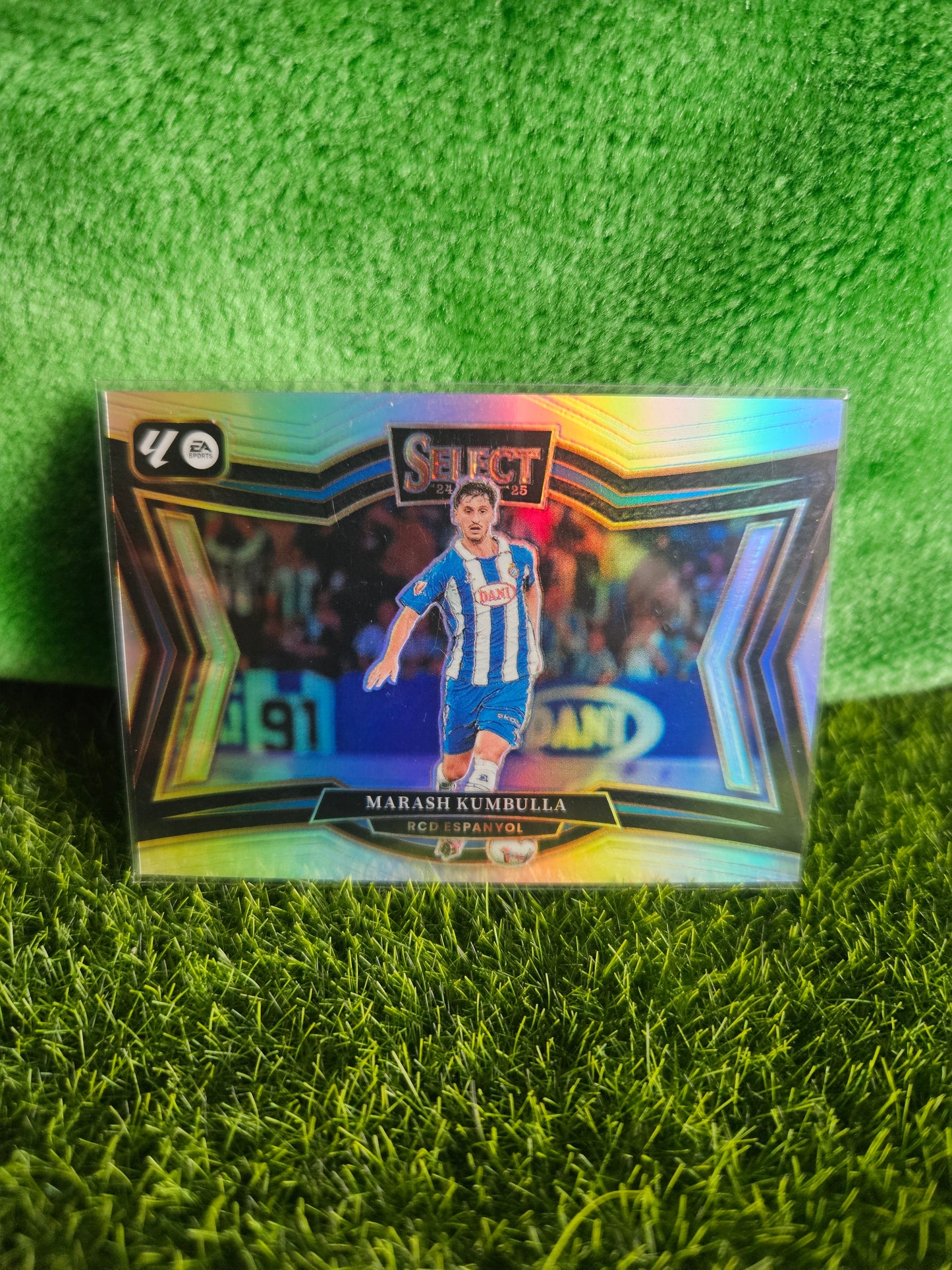 Marash Kumbulla - Refractor Field Level - Select LaLiga 24/25