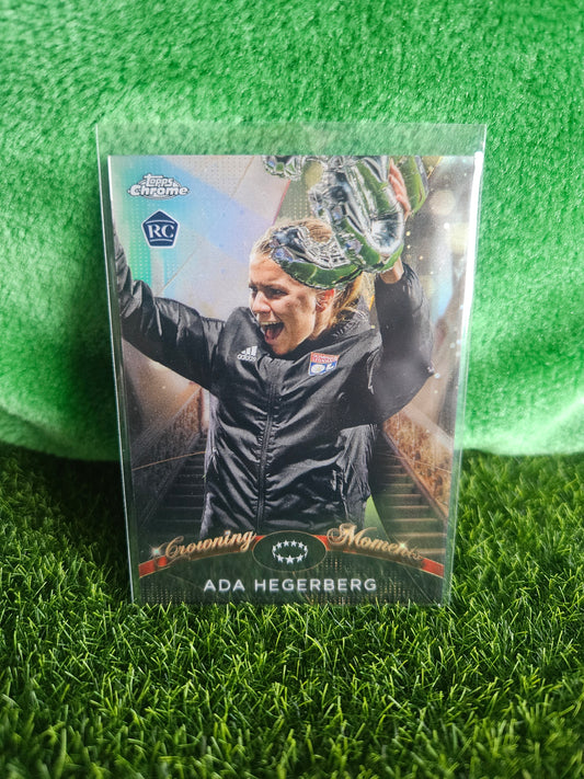 Ada Hegerberg (RC) - Crowing Moments CM8 - Topps Chrome 2023