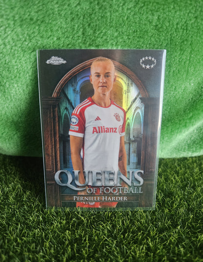 Pernille Harder - Queens of football - Topps Chrome 2024