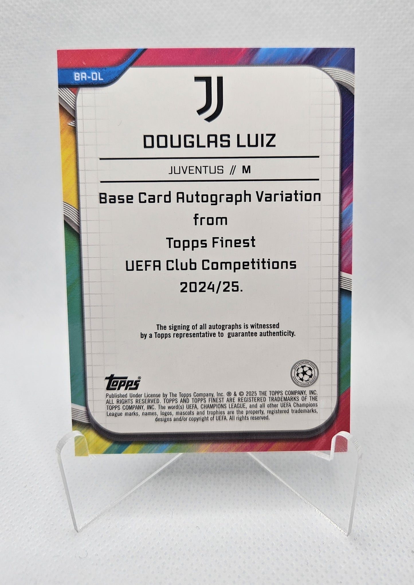 Douglas Luiz - Autógrafo original - Topps Finest UEFA Club Competitions 24/25