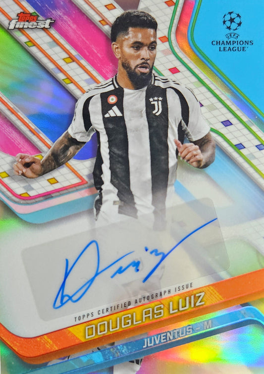 Douglas Luiz - Autógrafo original - Topps Finest UEFA Club Competitions 24/25