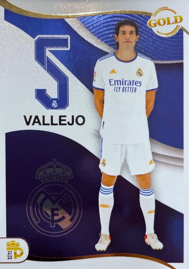 Jesús Vallejo - Gold - Podium Real Madrid 21/22