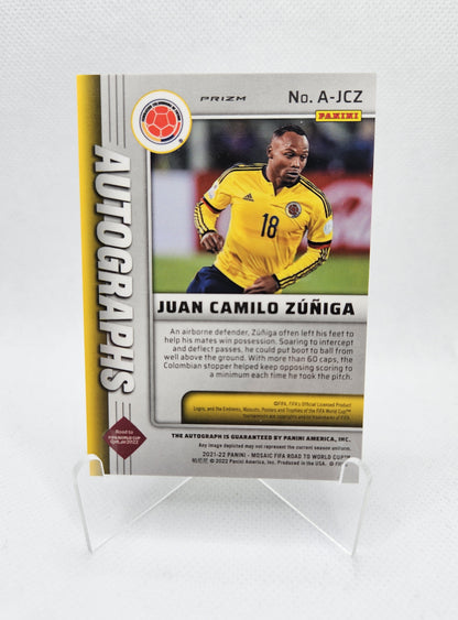 Juan Camilo Zúñiga - Autógrafo original - Mosaic FIFA Road to World Cup 21/22