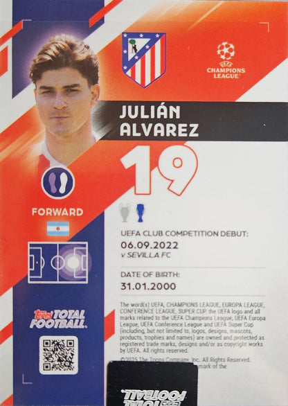 Julián Álvarez /50 - Topps Total Football 25/26