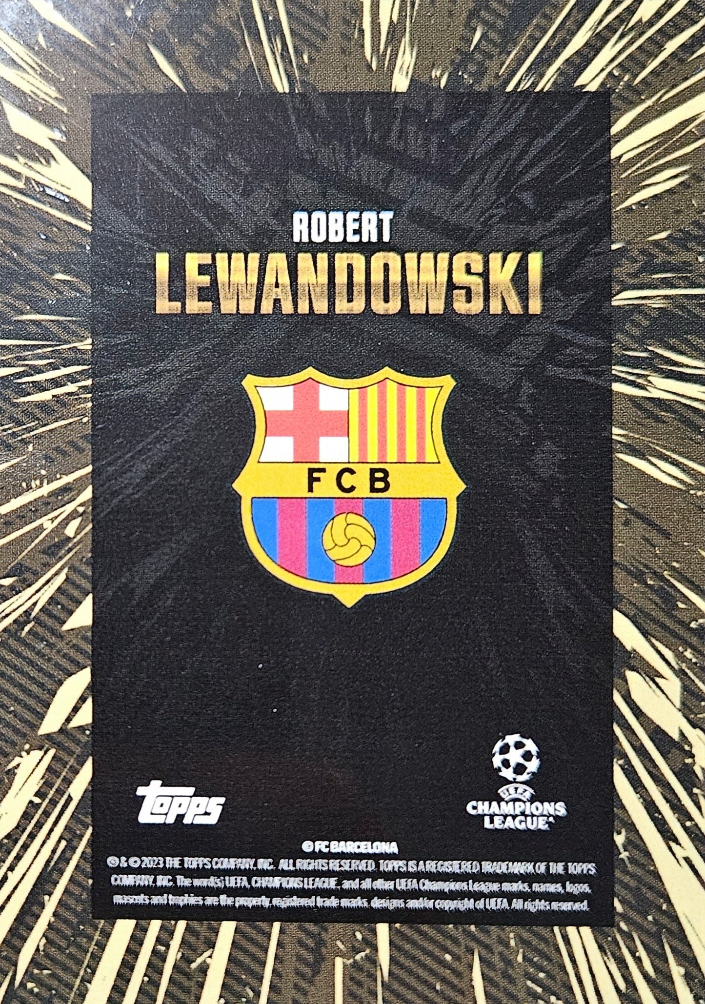 Robert Lewandowski - Elite - Topps Gold 23/24